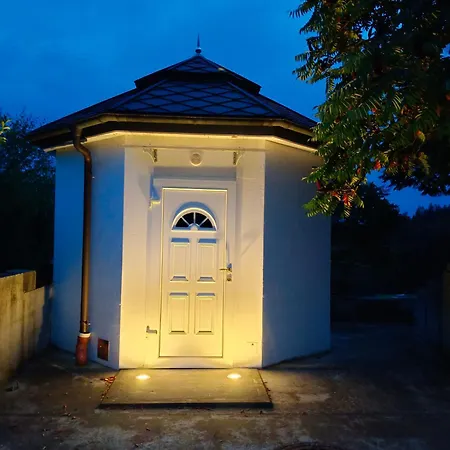 Single Tiny House Salzkammergut Domek alpejski